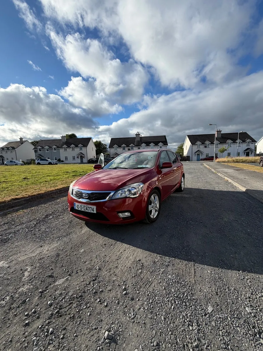 KIA CEE’D CRDI 1.6 DIESEL 14 MONTHS NCT - Image 1