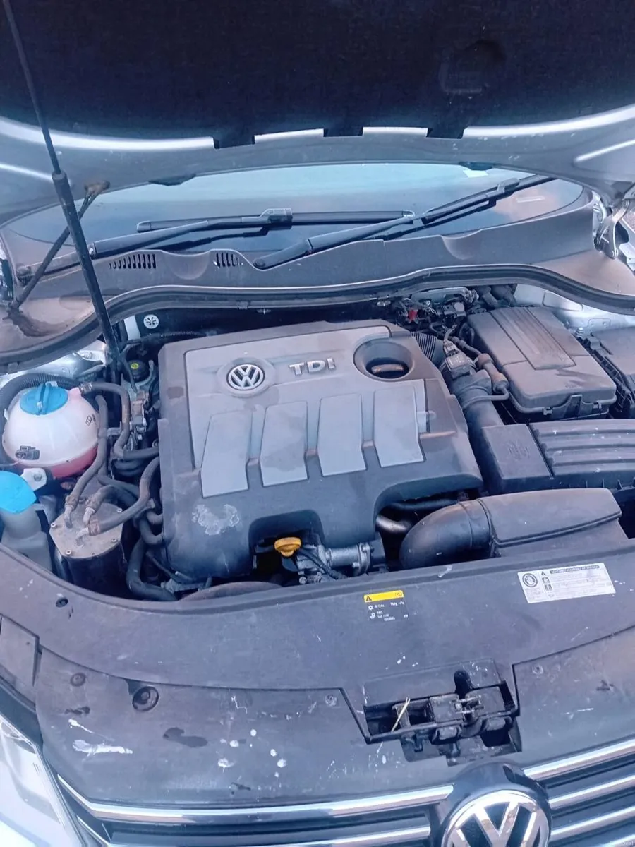 2014 passat - Image 5