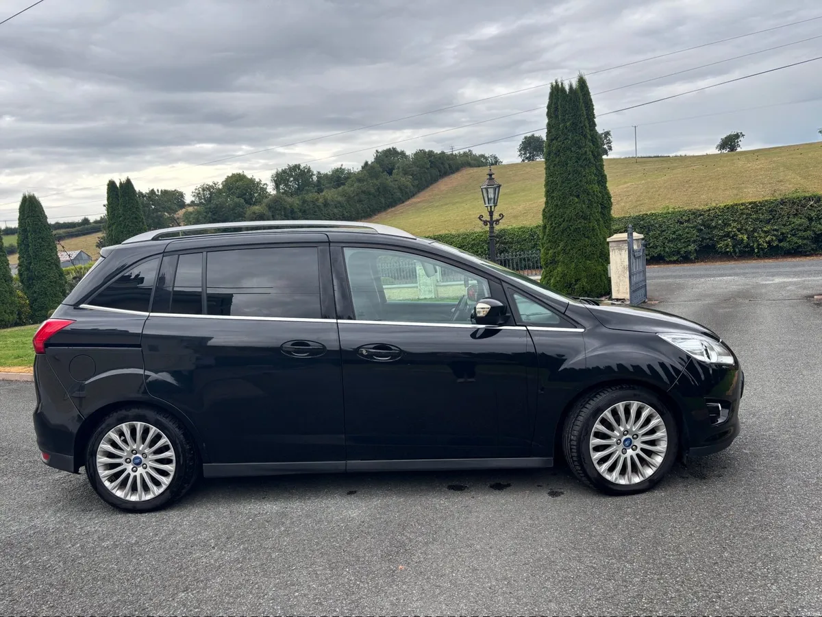 Ford C-Max 2015 - Image 1