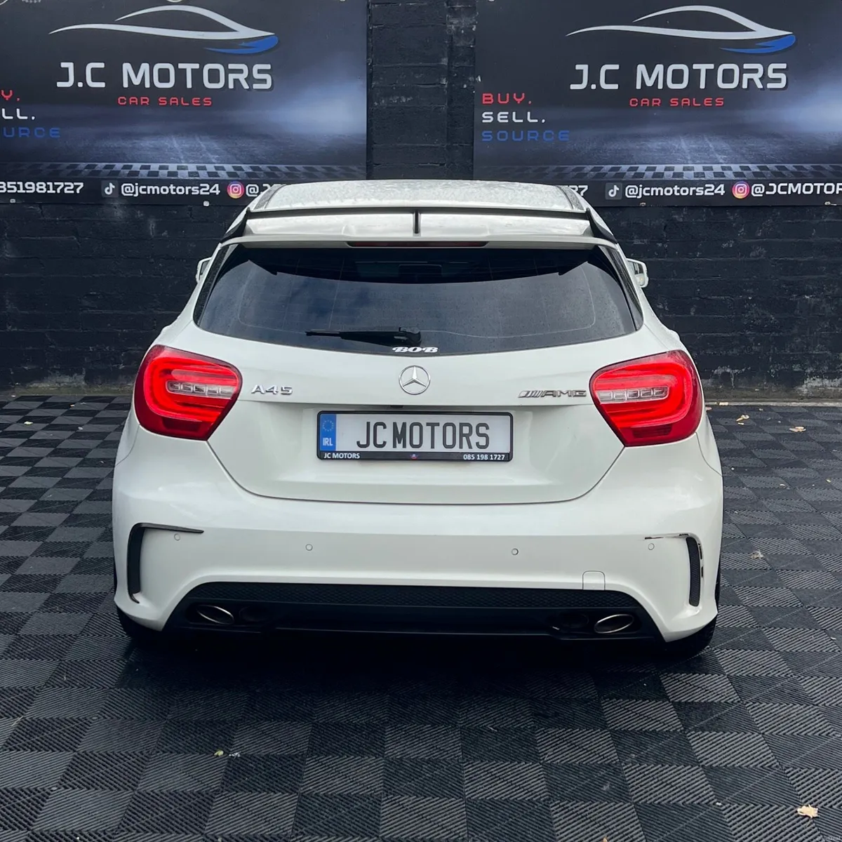 2013 Mercedes Benz A180 69km Automatic - Image 5