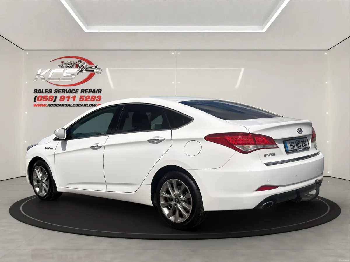 2015 Hyundai i40 - Executive - Diesel - NCT 05/27 - Image 3