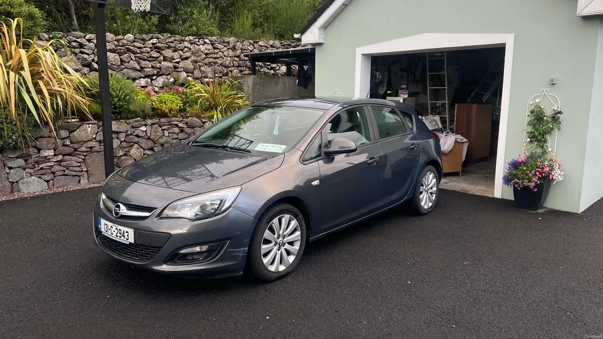 Opel Astra 1.4 Petrol - Image 2