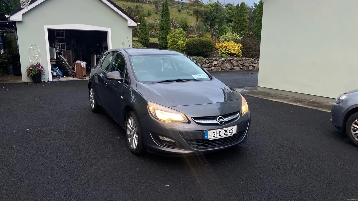 Opel Astra 1.4 Petrol - Image 6