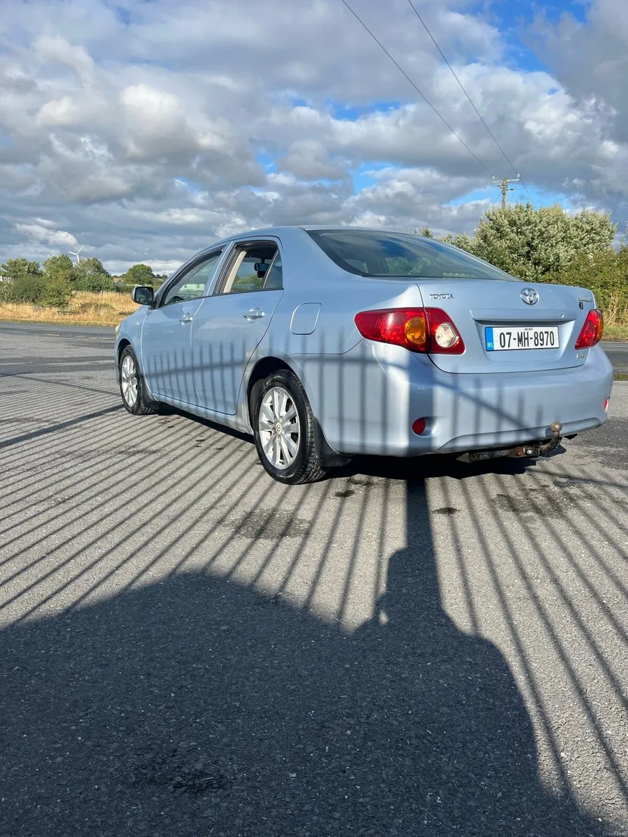 Toyota Corolla - Image 3
