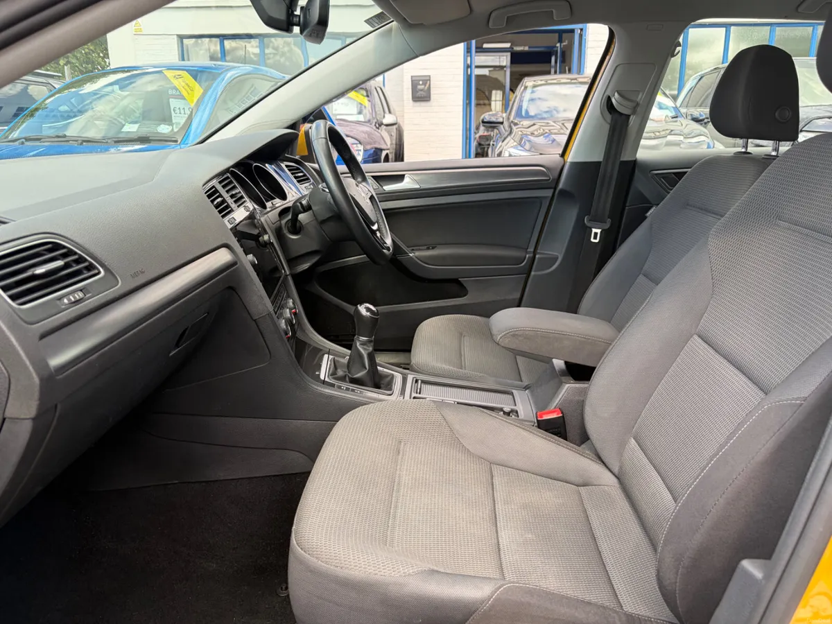 2017 VW GOLF 1.4TSI MANUAL LOW KMS - Image 4