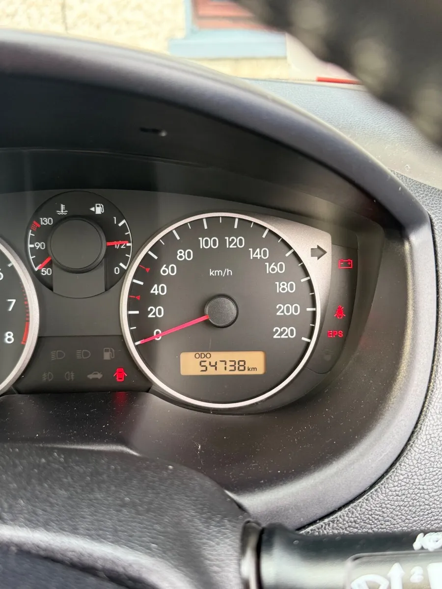 Hyundai i20 2010 - Image 3