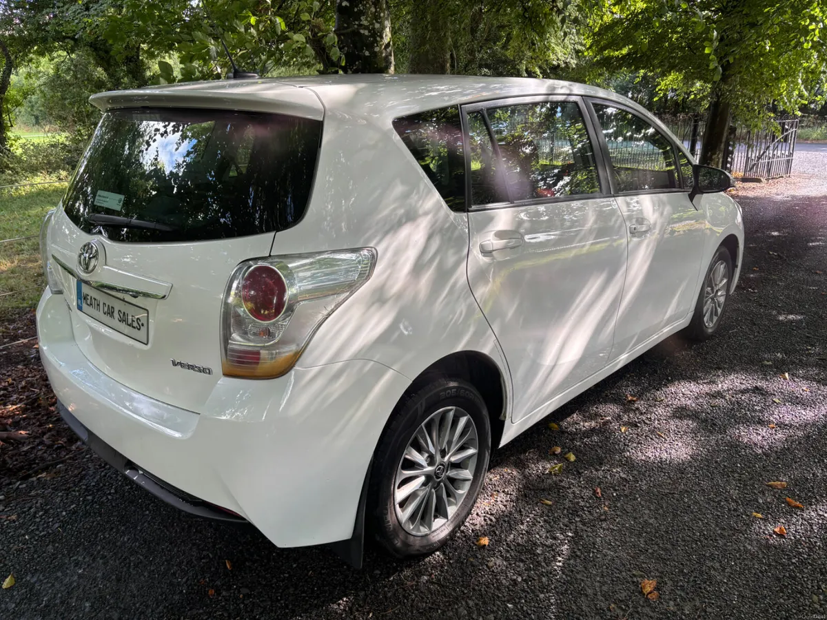 Toyota Verso Icon 1.6 D4D 7 Seater WARRANTY - Image 6