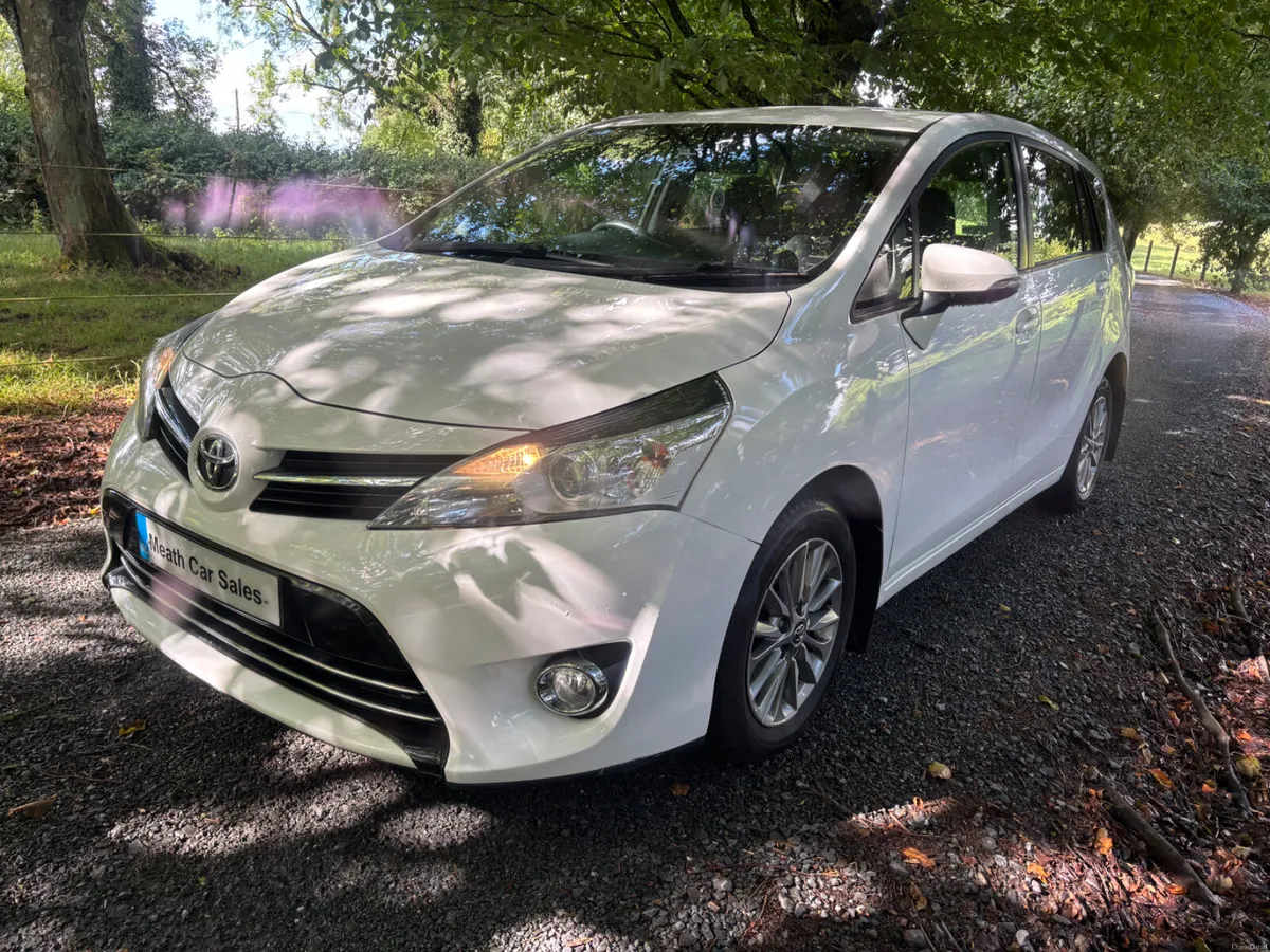 Toyota Verso Icon 1.6 D4D 7 Seater WARRANTY - Image 3