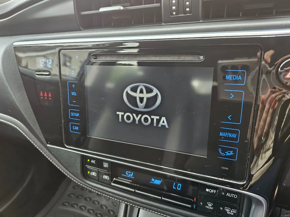 Toyota Auris 2016 - Image 3