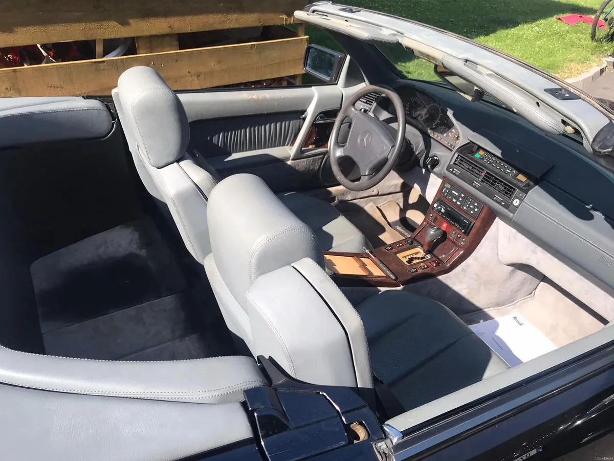 Mercedes-Benz SL-Class 1995 - Image 6