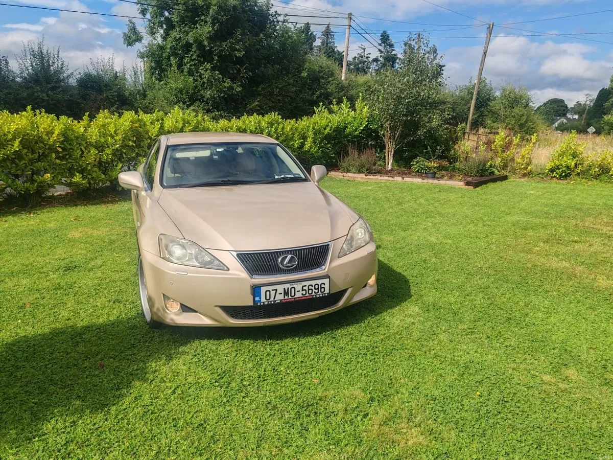 💎⭐Really Clean Lexus IS 220D 2007⭐💎 - Image 1