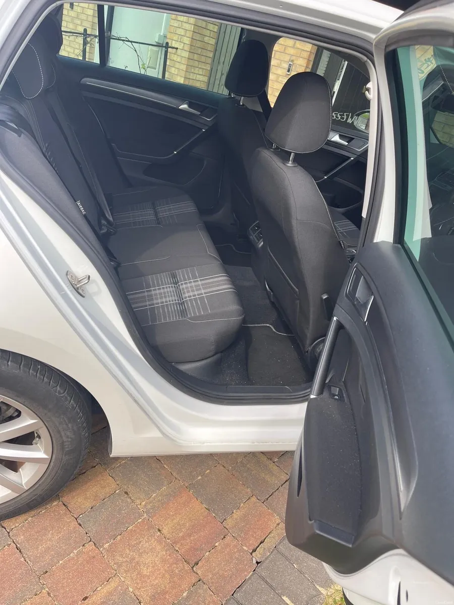 Volkswagen Golf 152 High Spec Low milage - Image 5