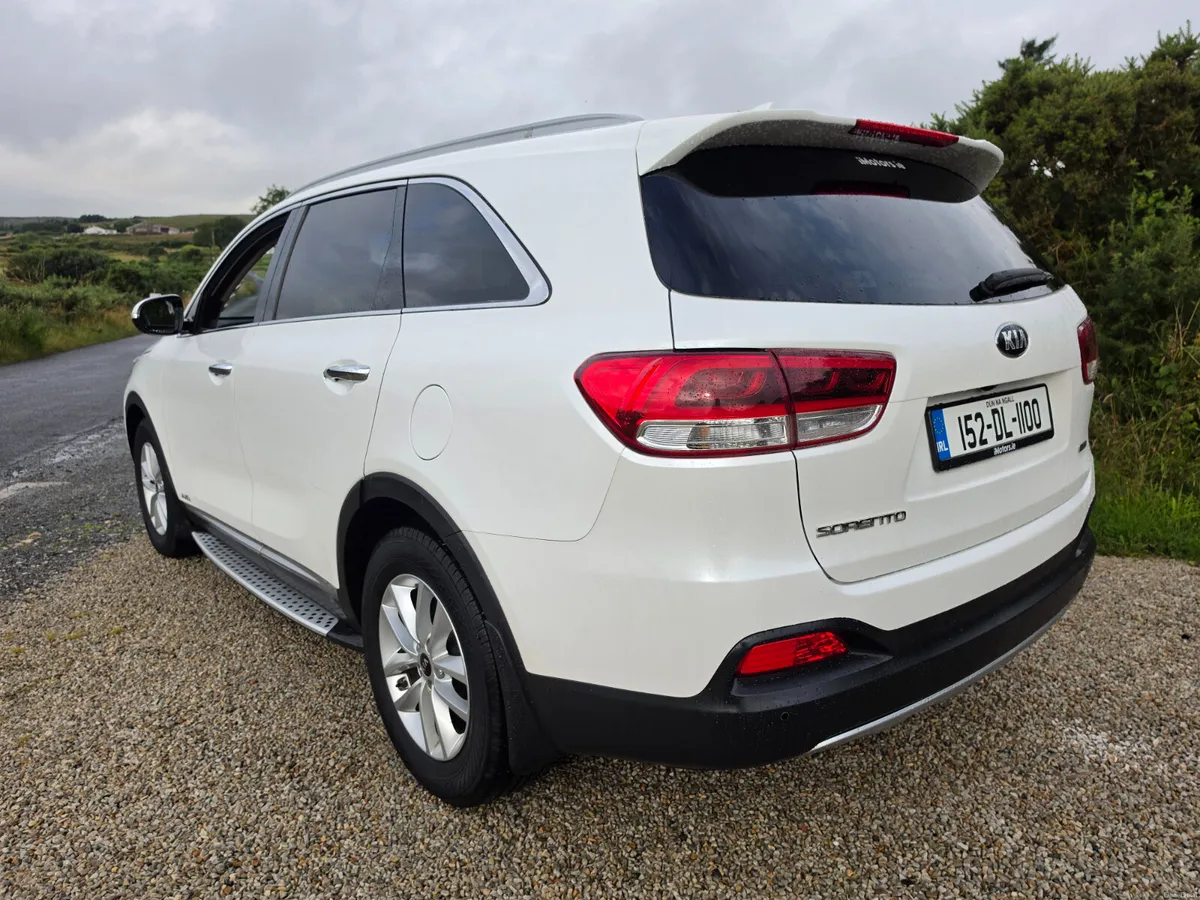 Kia Sorento 2015 - Image 5