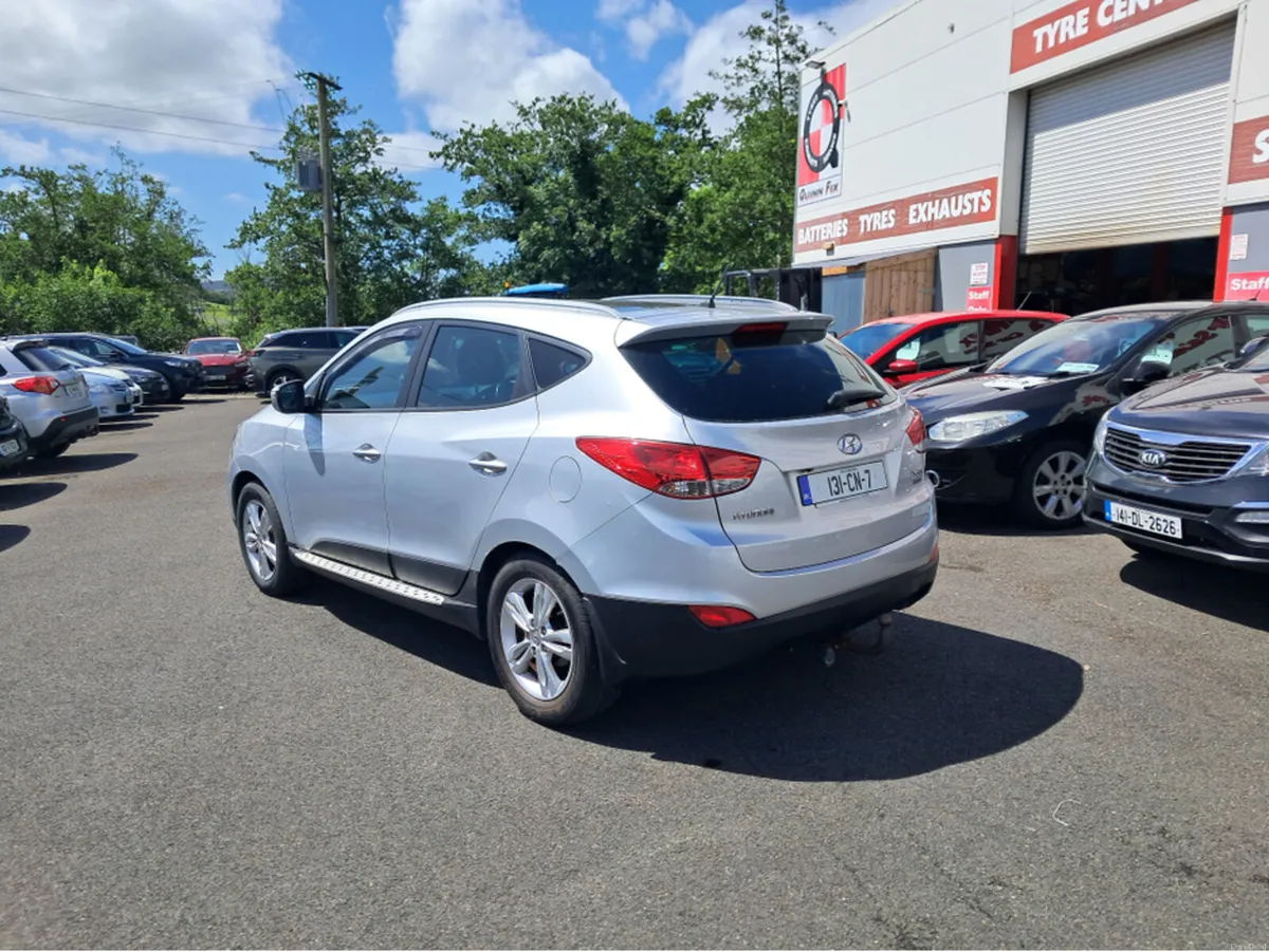 Hyundai ix35 1.7 SPORT 4DR - Image 3