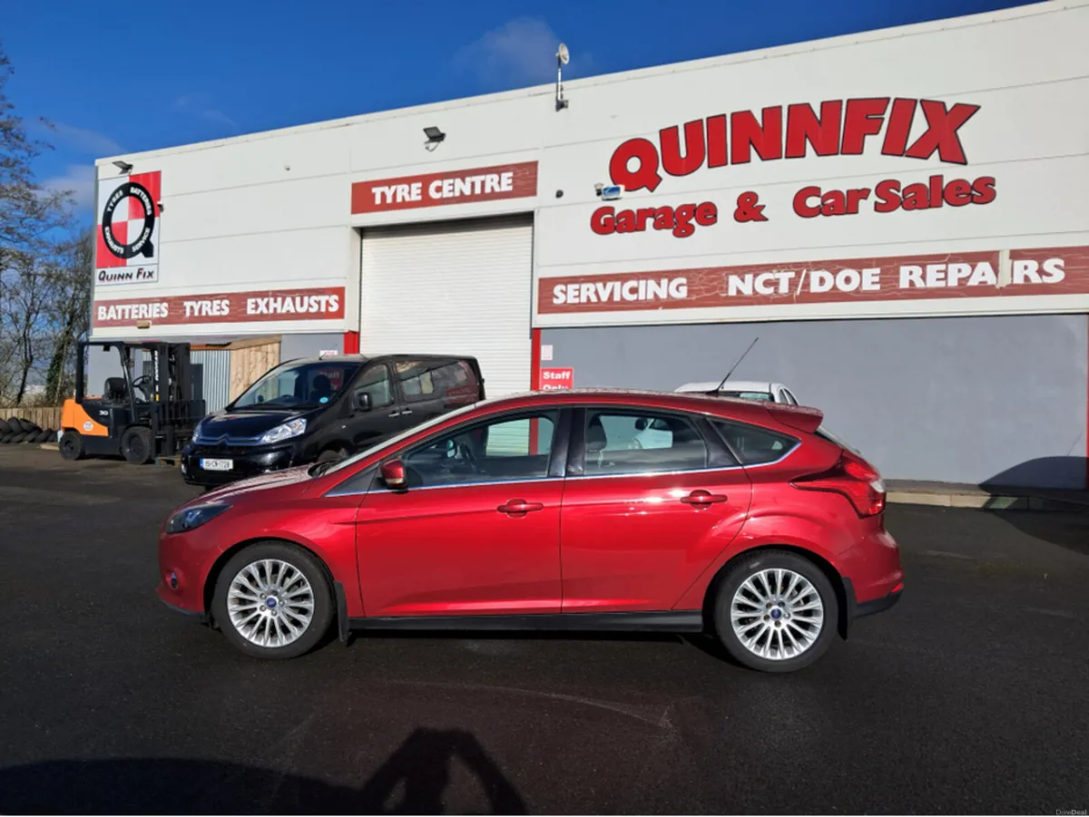 Ford Focus 1.6 TDCI 95PS 5M TITANIUM S/ S/S 4DR - Image 2