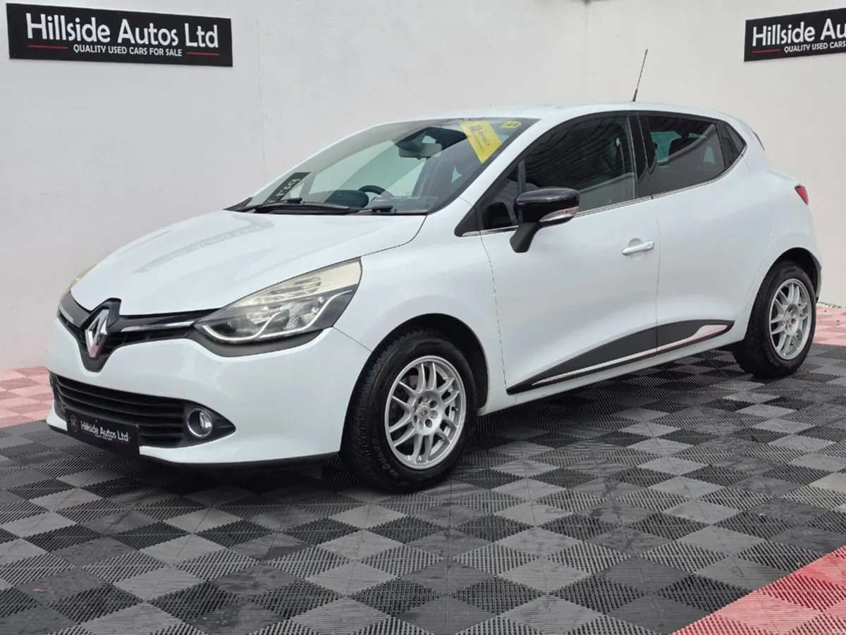 Renault Clio LUTECIA 1.2 PETROL AUTOMATIC - Image 3