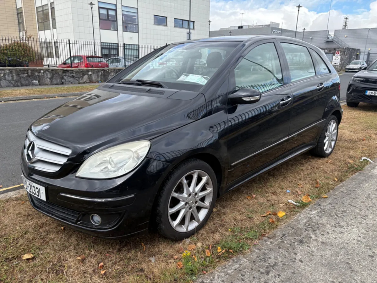 Mercedes-Benz B-Class B SERIES AUTO 5DR 150 - Image 2