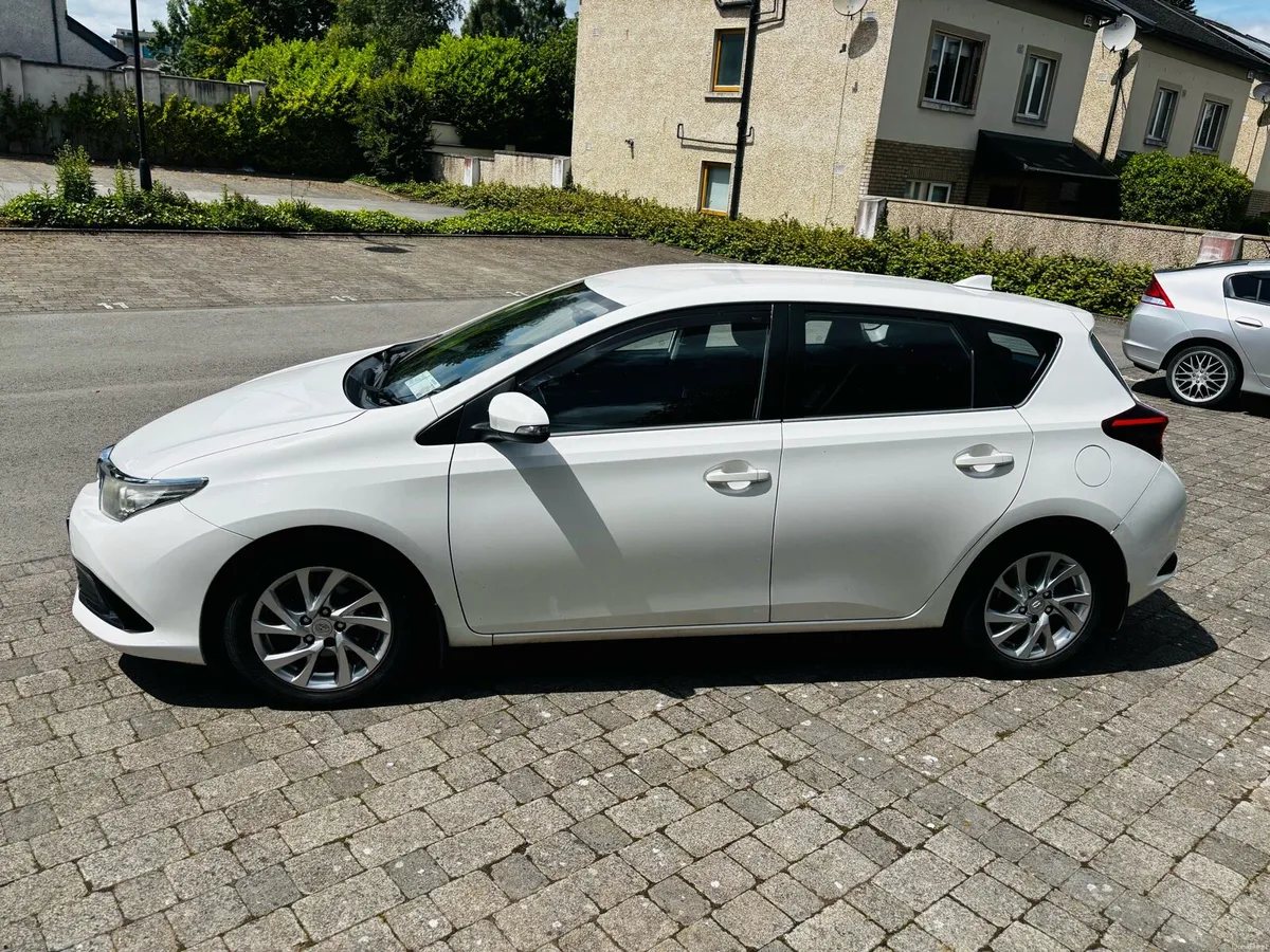 2017 TOYOTA AURIS 1.6 DSL HIGH SPEC NCTED - Image 3
