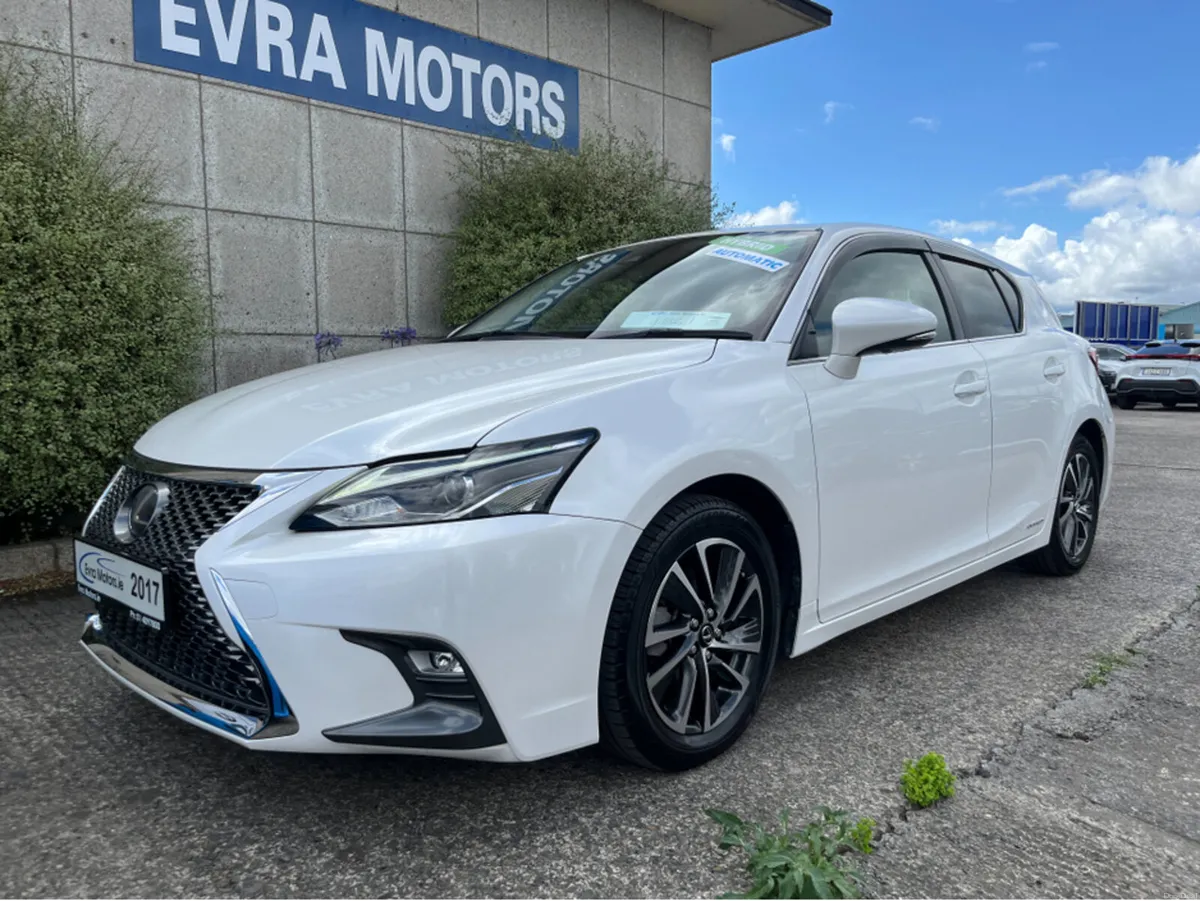 Lexus CT VC AUTOMATIC HYBRID 1.8 PETROL //LOW MILE - Image 5