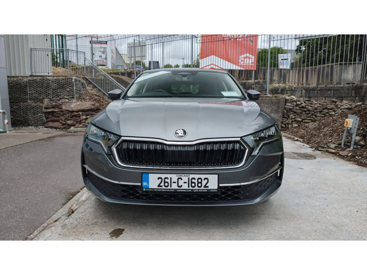 Skoda Octavia OCTAVIA SELECTION 1.5TSI 115HP WITH - Image 5