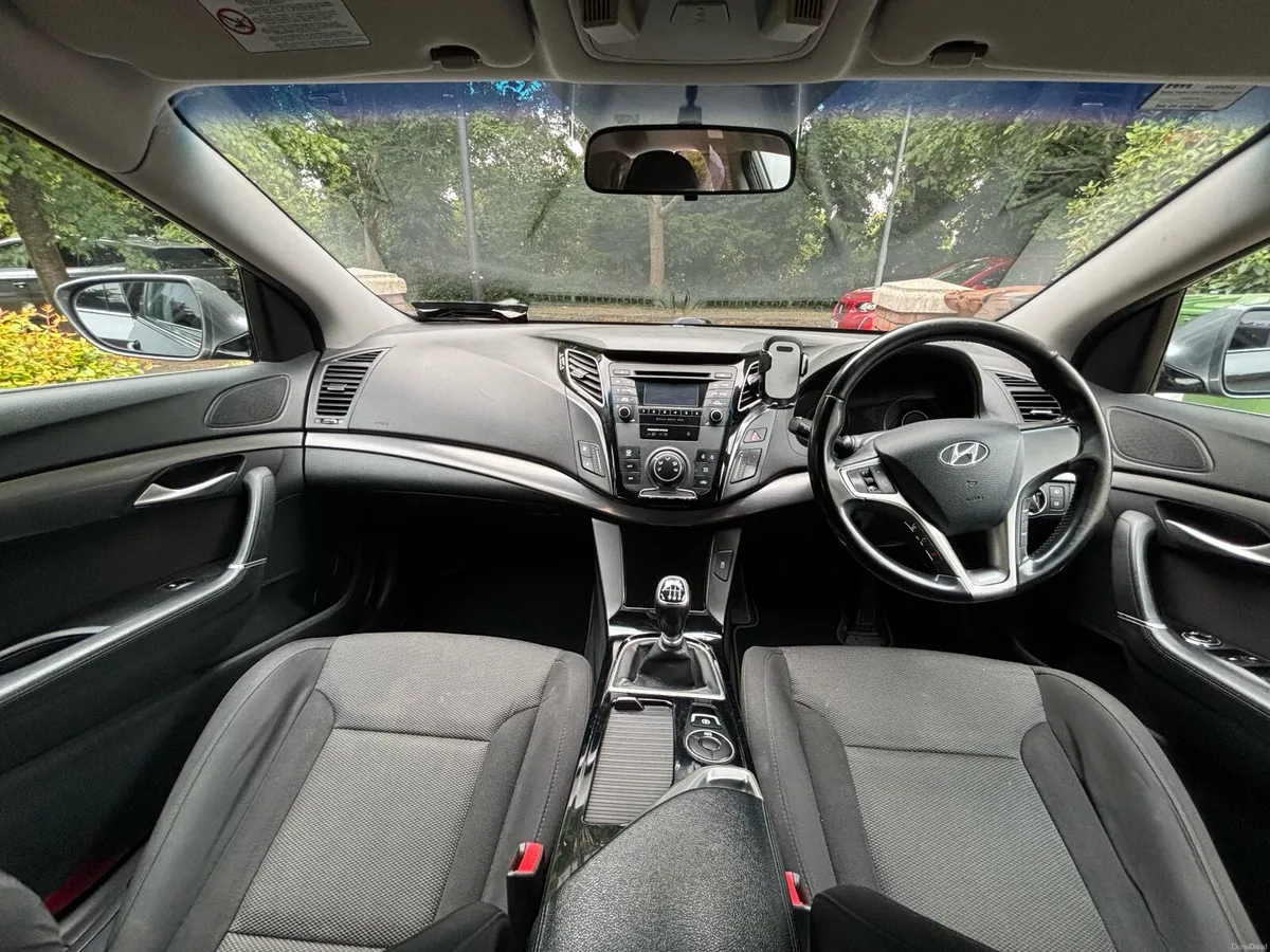 Hyundai i40 2014 Estate - Image 6