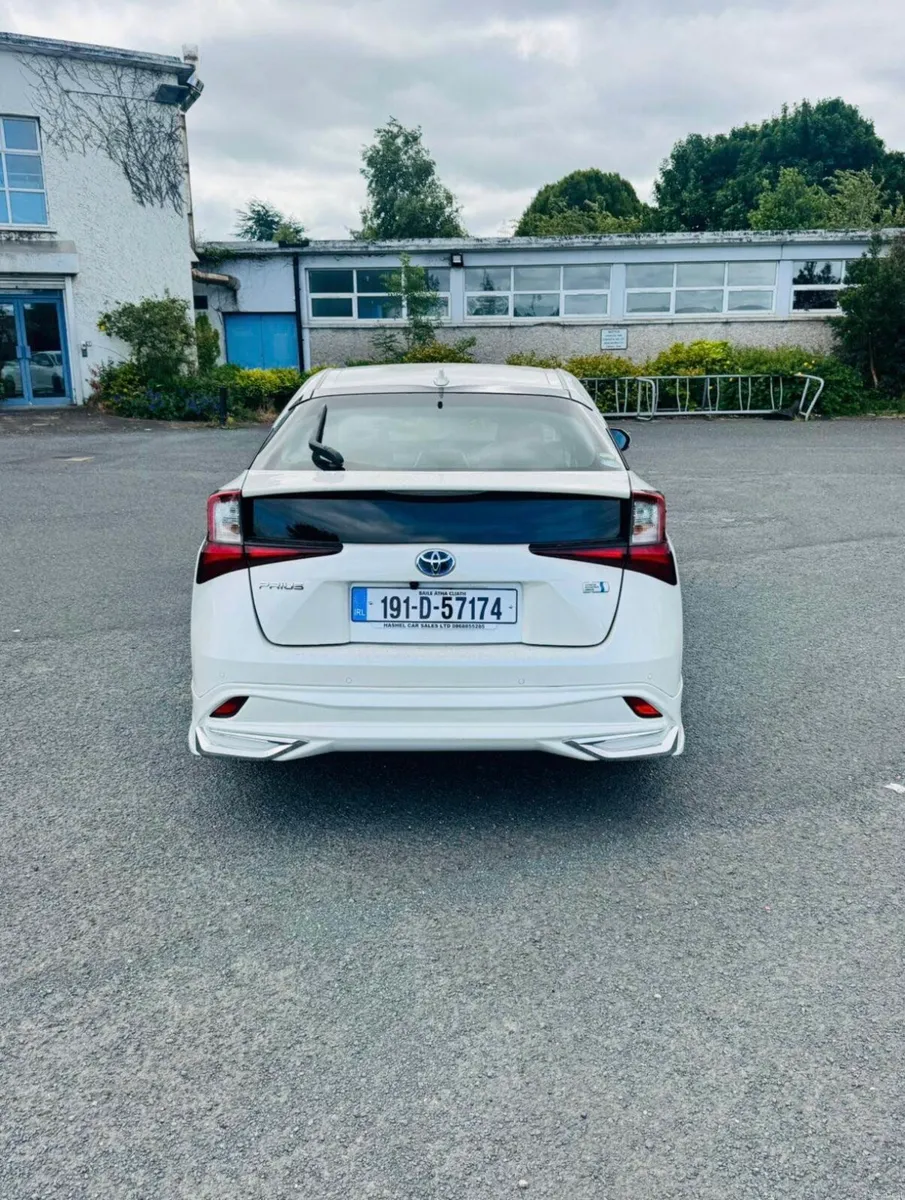 Toyota Prius hybrid 2019 (59k-km) - Image 5