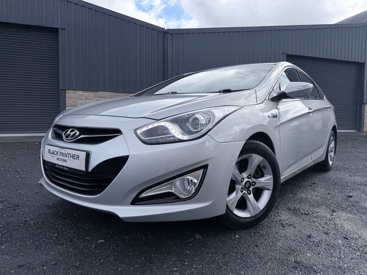 Hyundai i40 141’ Executive LOW MILEAGE/FRESH NCT - Image 2
