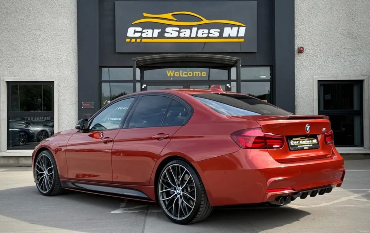 2.0 320d M Sport Shadow Edition Saloon 4dr Diesel - Image 5