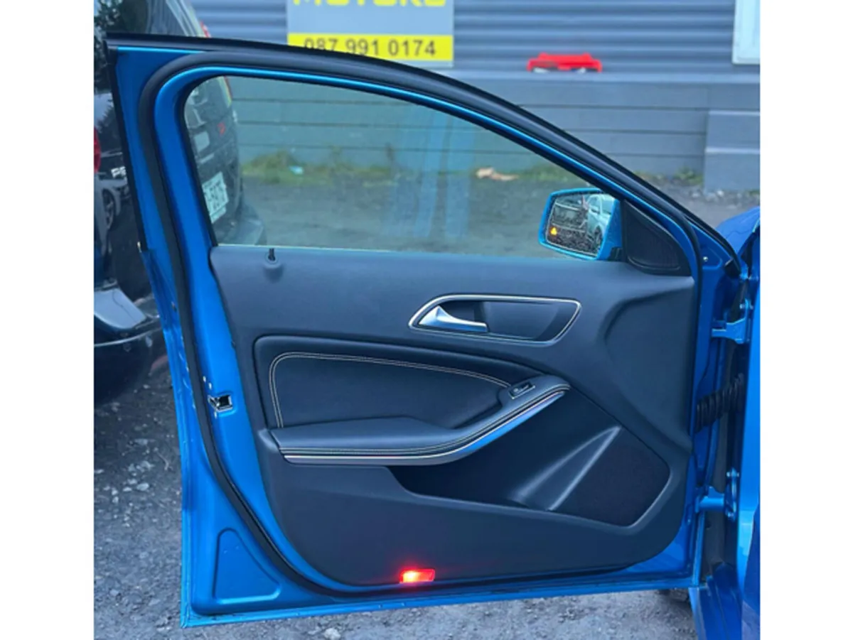 Mercedes-Benz A-Class A180 1.6L Petrol - Blue Effi - Image 4