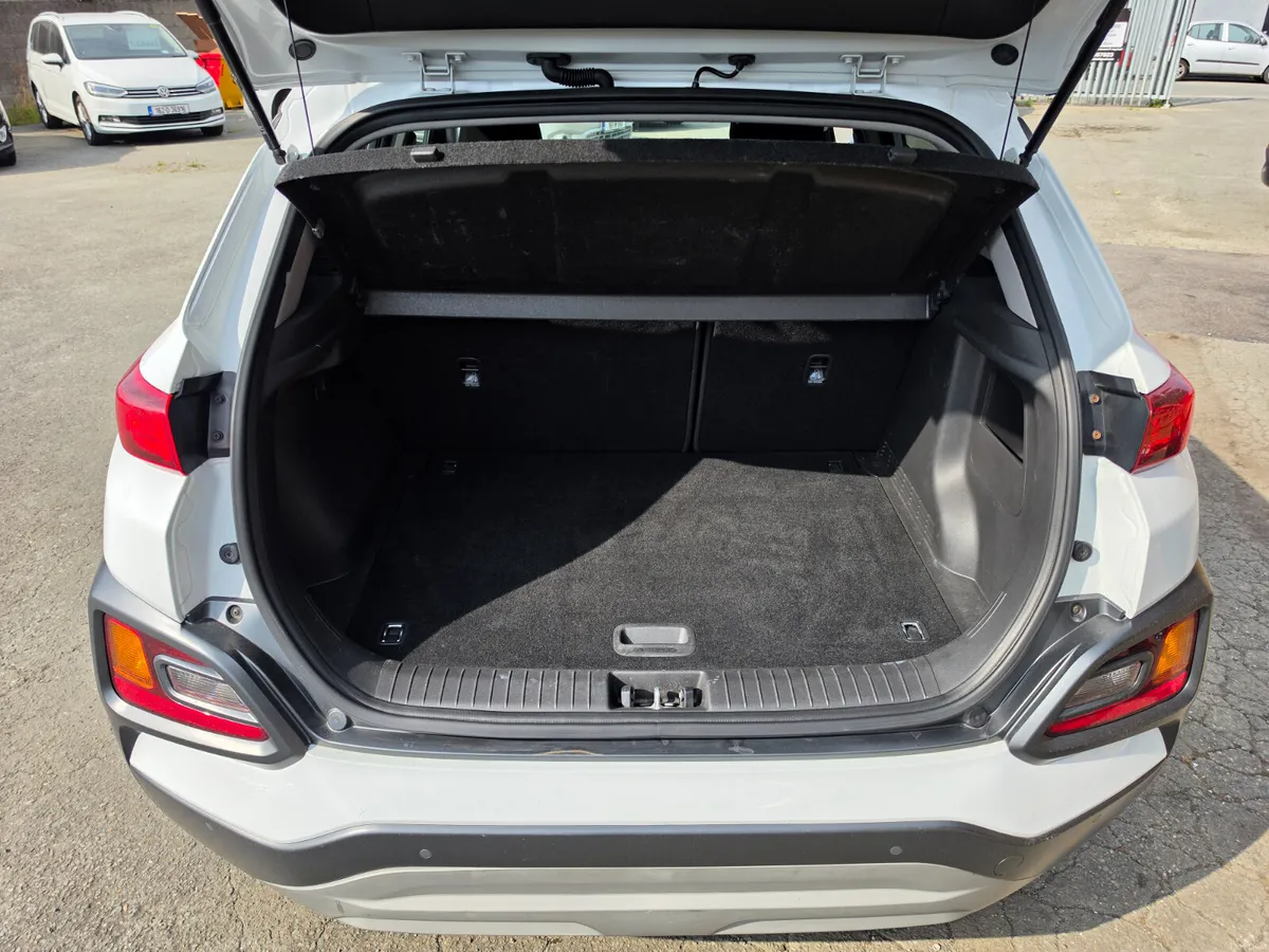 181 HYUNDAI KONA *1.0*LOW KMS* - Image 5