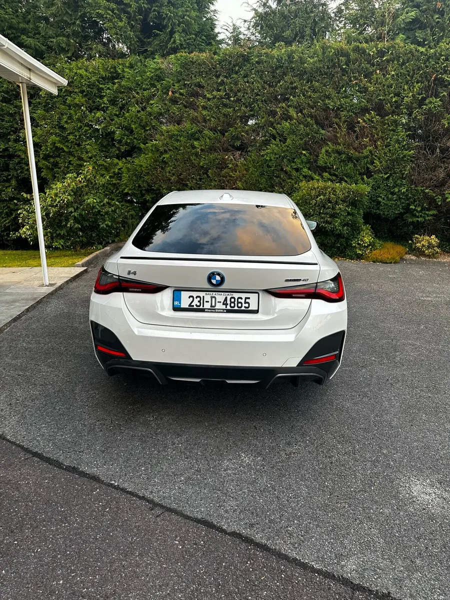 BMW i4 eDrive40 M Sport - Image 4