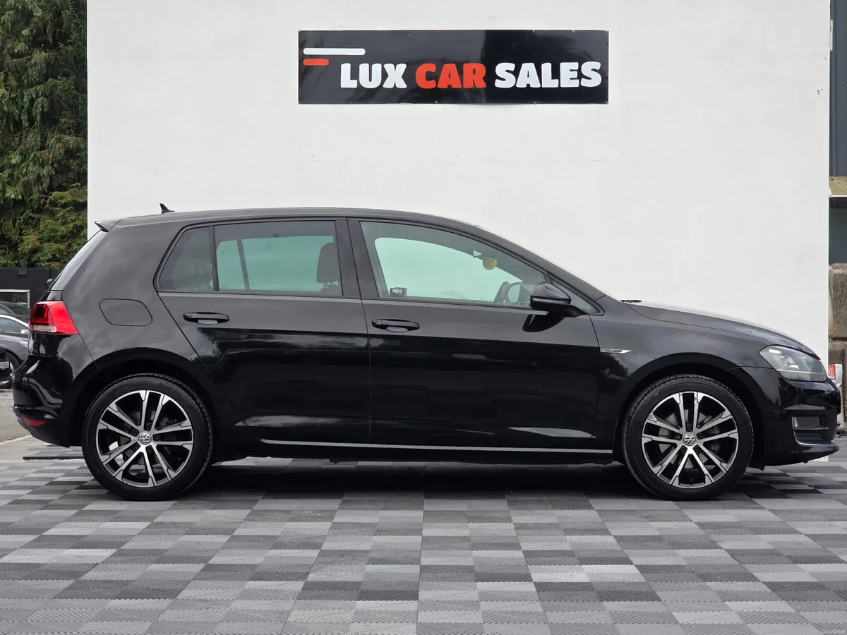 2015 Volkswagen Golf 1.4 TSI HIGHLINE AUTOMATIC - Image 2