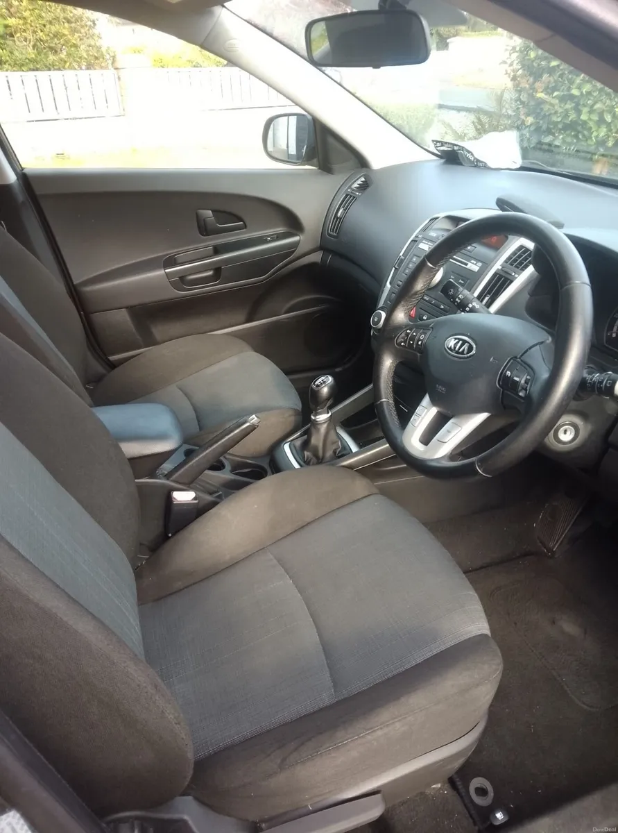Kia Ceed Estate 2012 VALID NCT NOV 26 €3000 ONO - Image 4