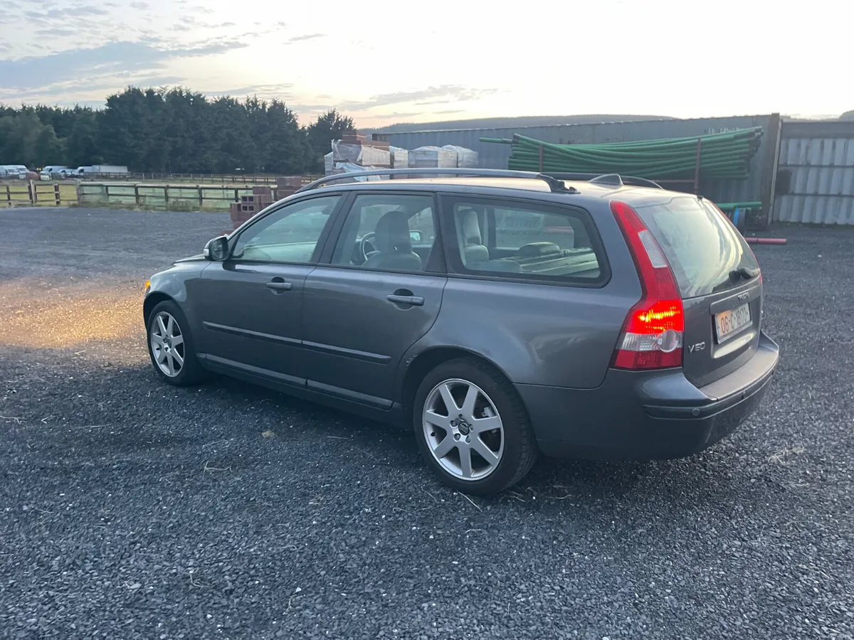 Volvo V50 2006 - Image 5