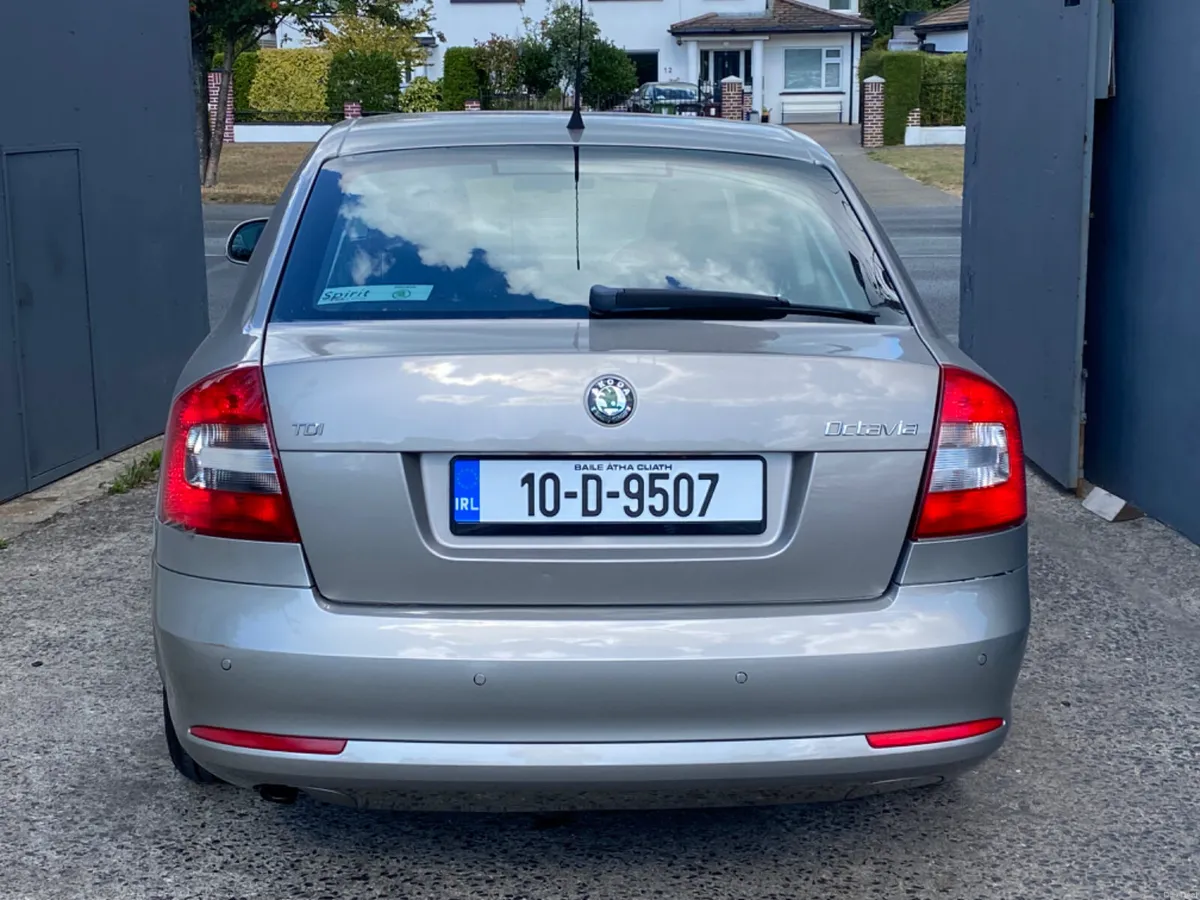Skoda Octavia  Auto Low kms Nct 2/27 - Image 4