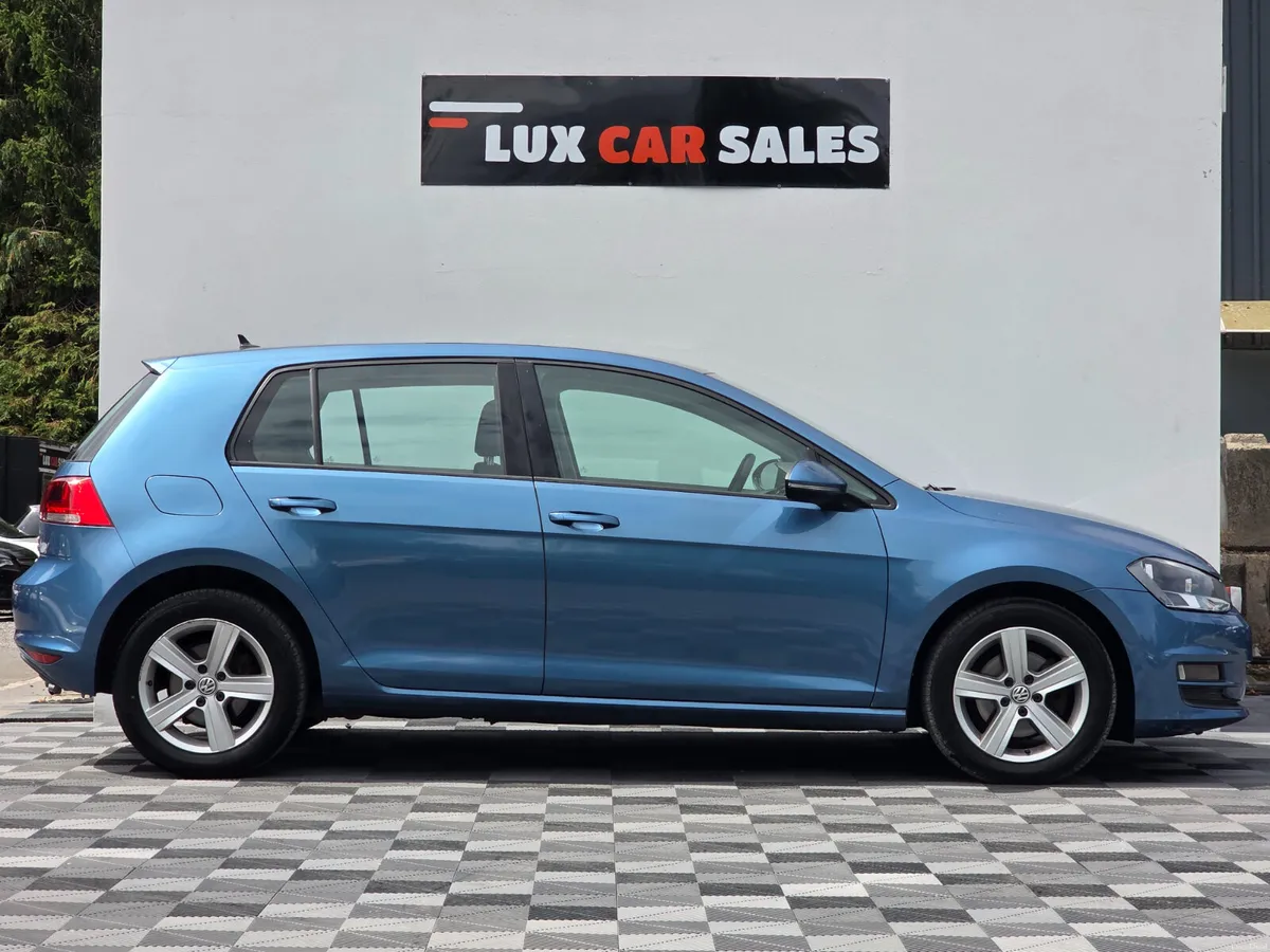 2017 Volkswagen Golf 1.6 TDI MATCH * AUTOMATIC * - Image 2