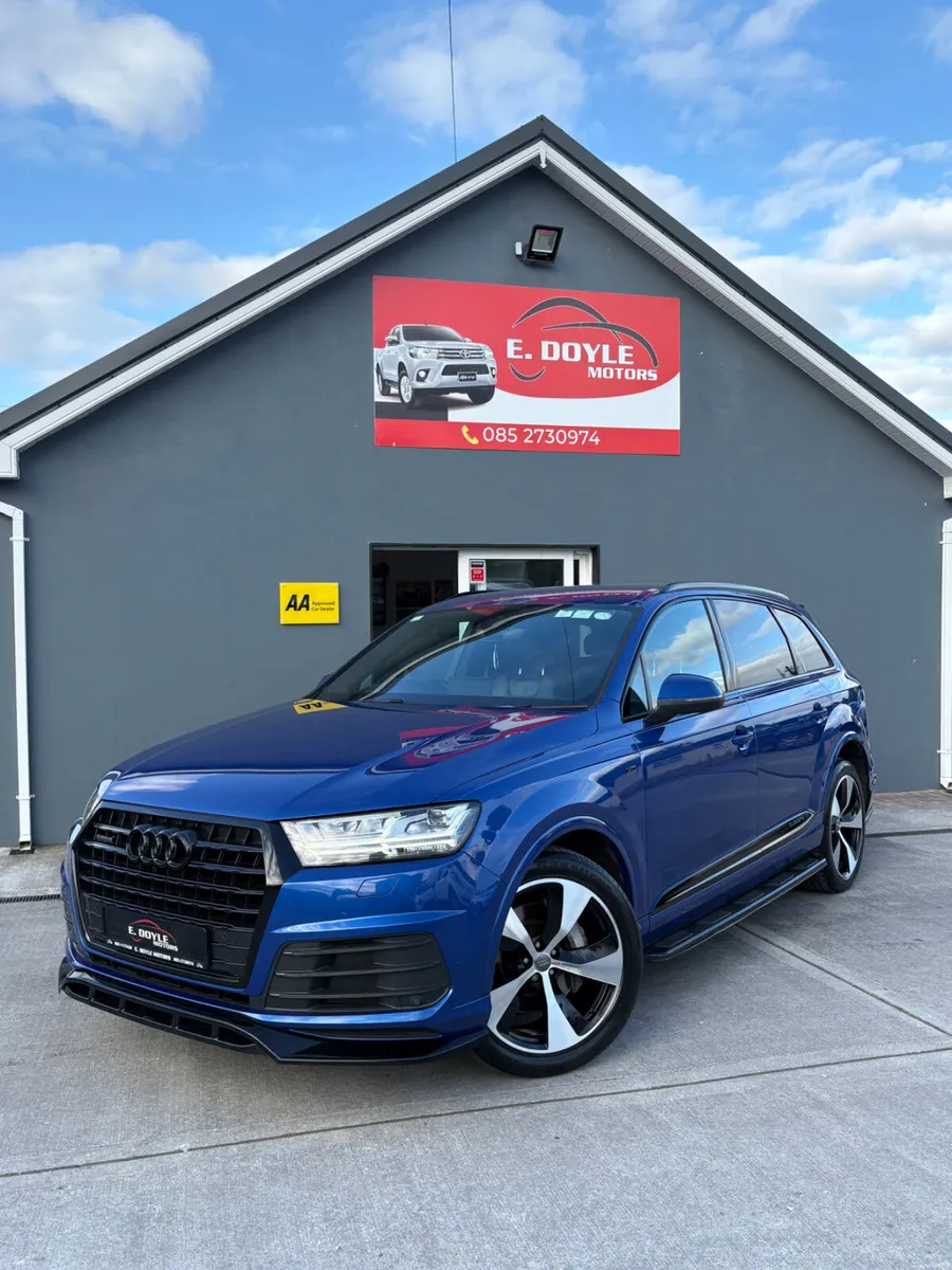 2017 Audi Q7 SLine Quattro 7 seater - Image 2