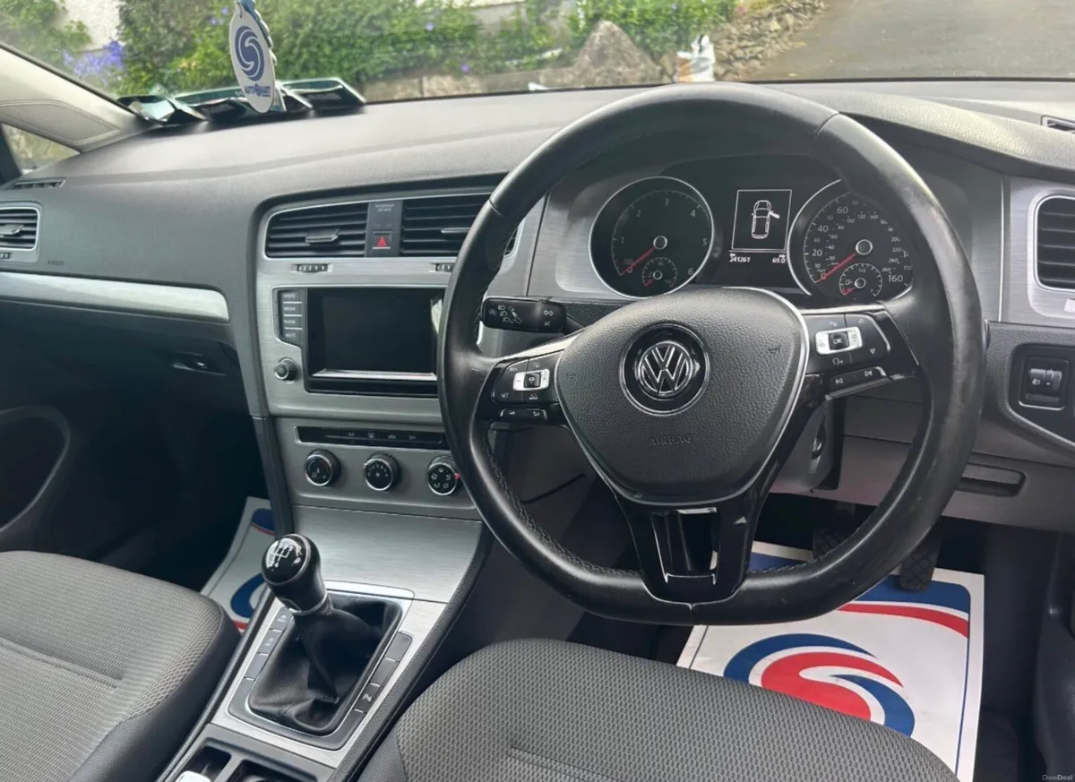 2017 VW Golf 1.6 TDI - Image 3