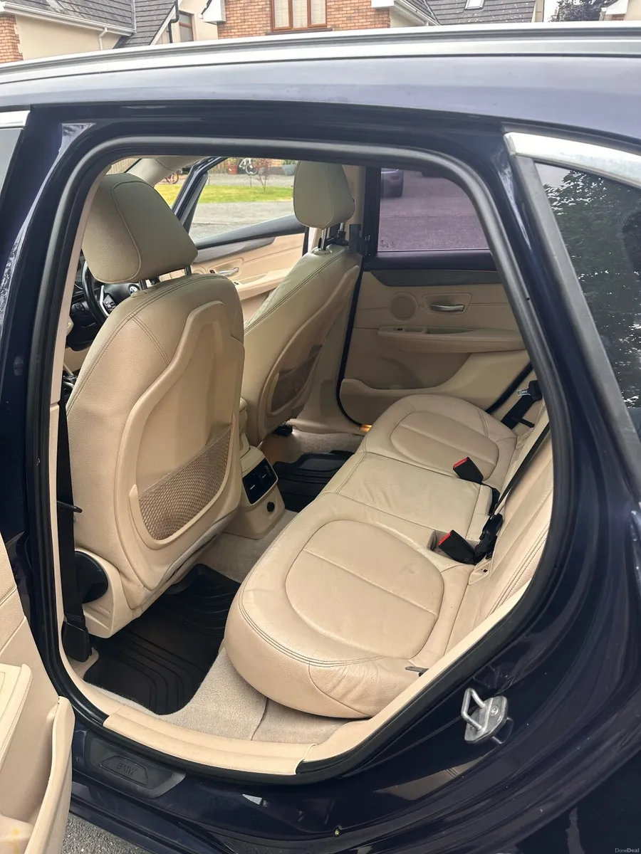 BMW 2-Series 2014 - Image 6
