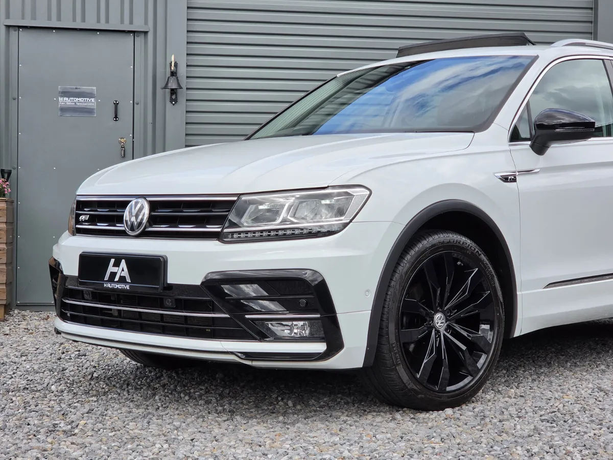 2019 Volkswagen Tiguan R LINE 1.5 TSI 150BHP - Image 3