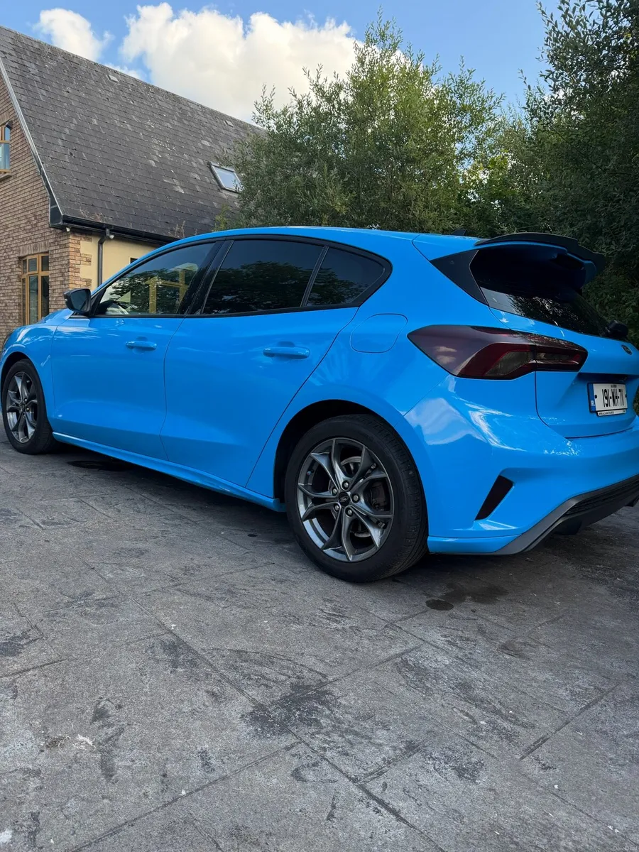 Ford Focus St Line 1.0 EcoBoost - Image 6