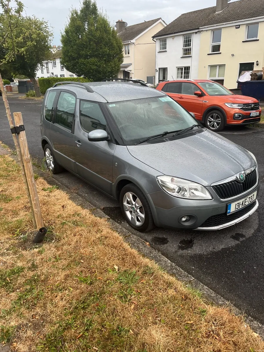 Skoda Roomster 1.2 Diesal 2013 - Image 1
