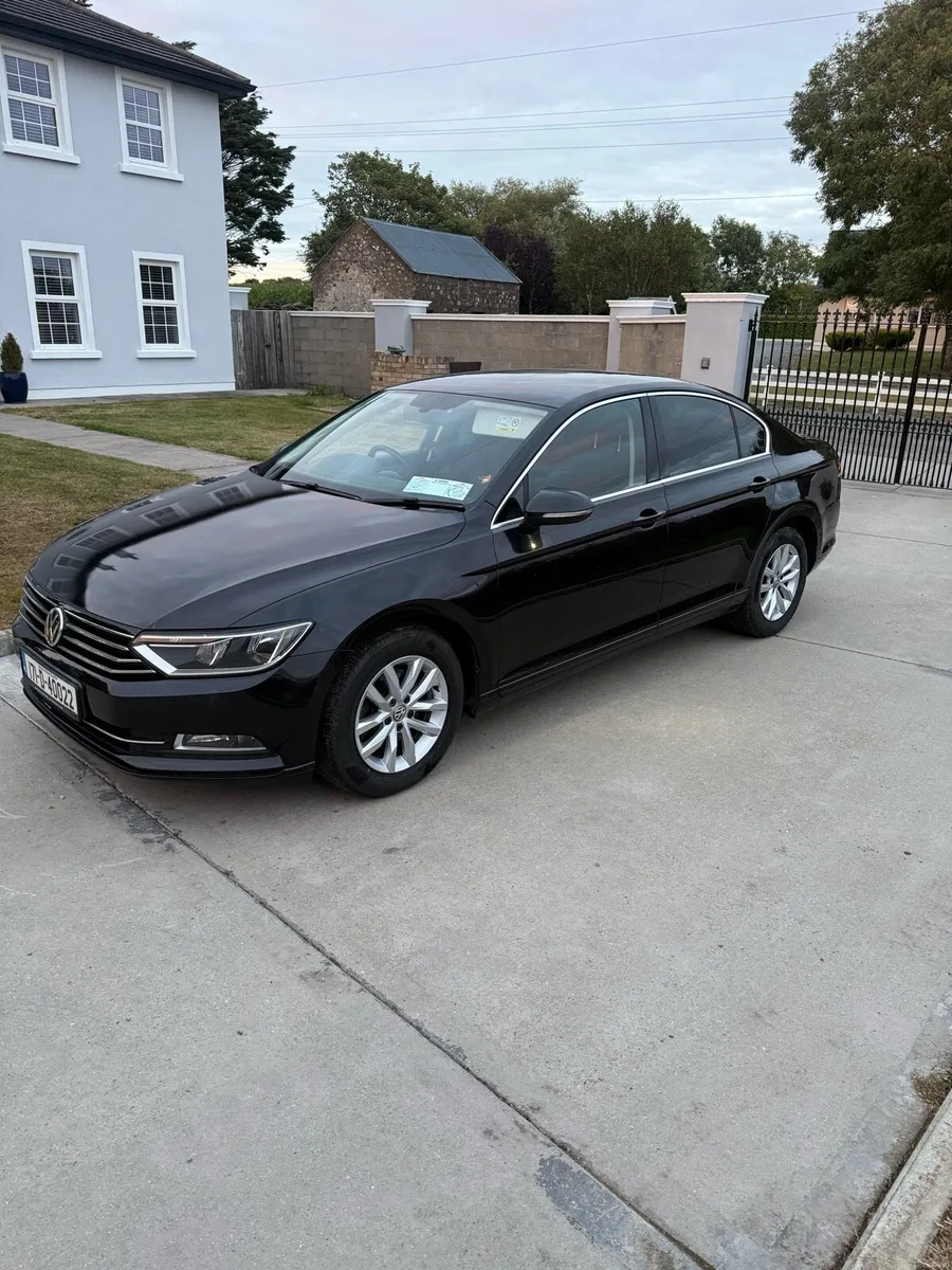 2017 VW Passat 1.6 tdi comfortline - Image 4