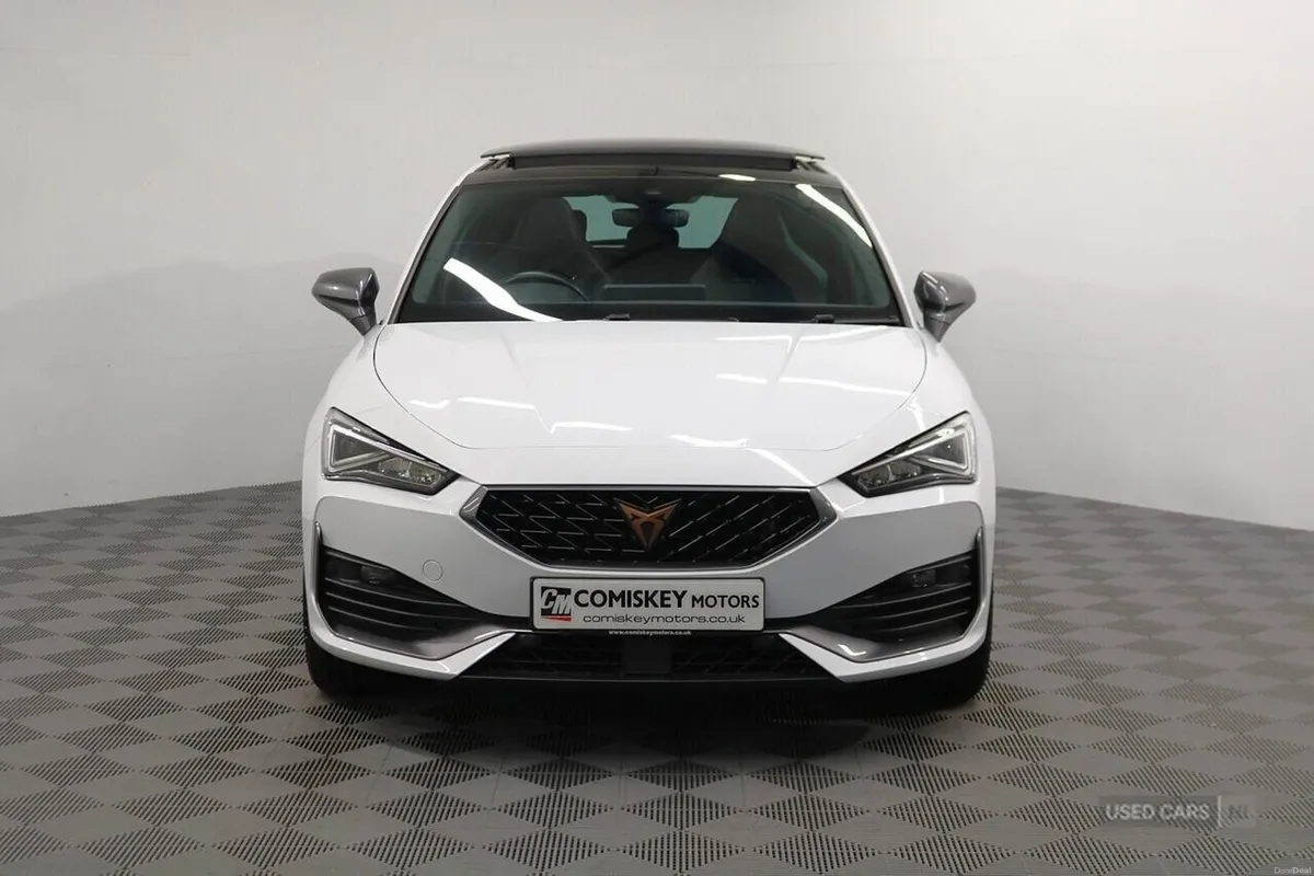 Cupra Leon eHybrid VZ2 Design Edition - Image 2
