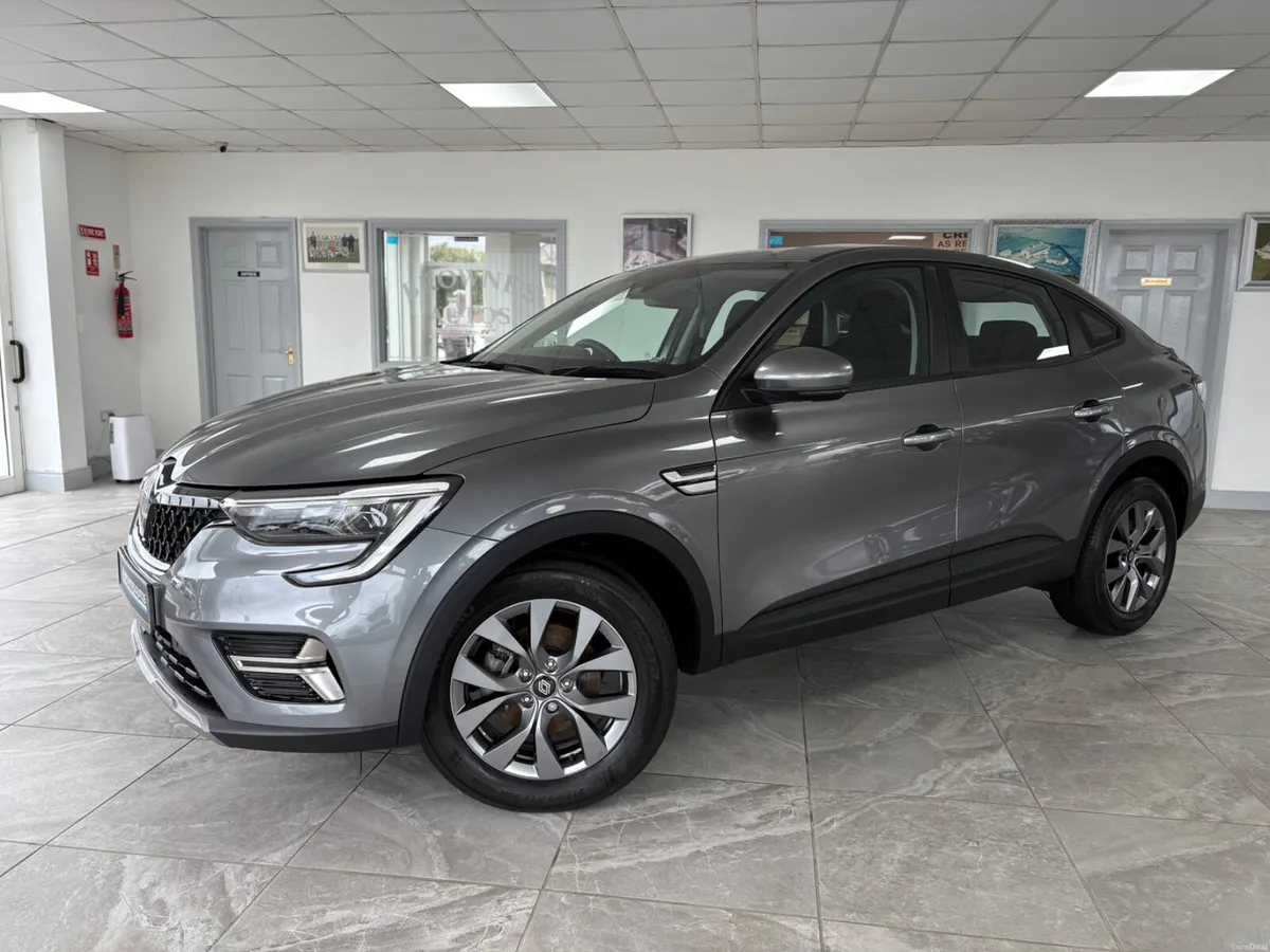 2024 Renault Arkana Evolution E-Tech Hybrid - Image 1