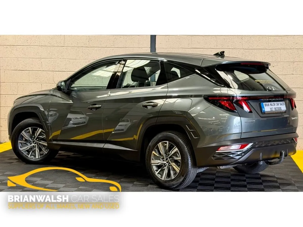 Hyundai Tucson IX35 COMFORT PLUS 5DR - Image 2