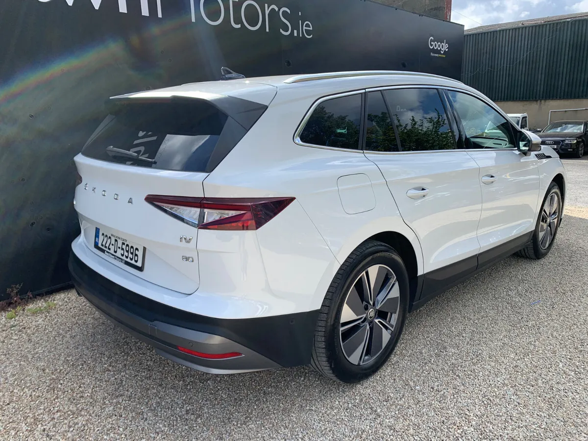 SKODA ENYAQ IV80 RWD - Image 3