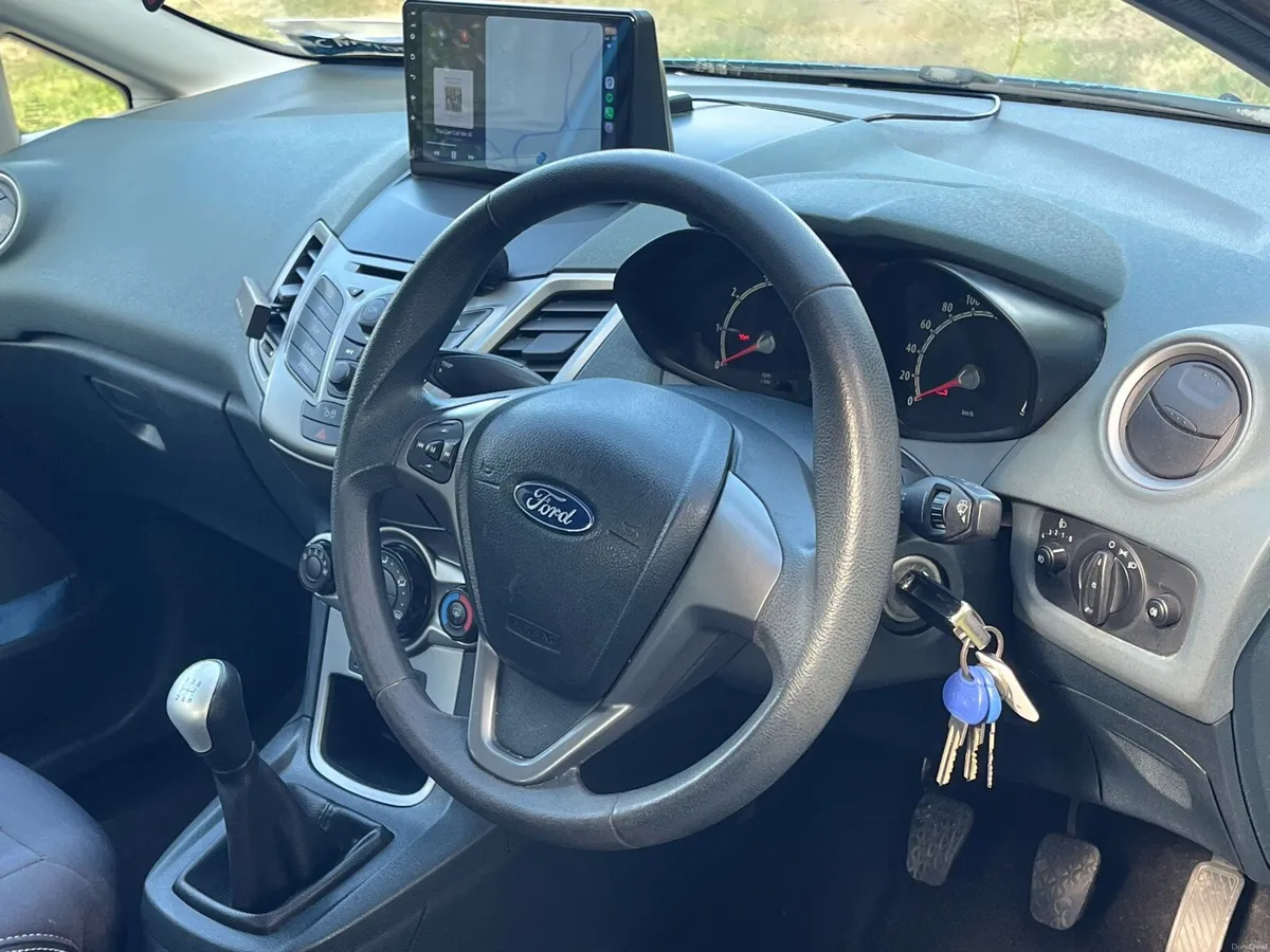 2010 Ford Fiesta - NCT JUST PASSED - APPLE CARPLAY - Image 6