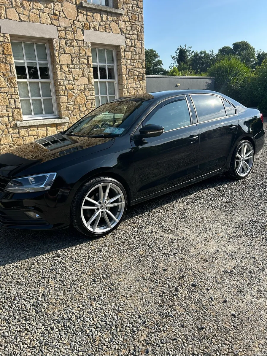 Volkswagen Jetta - Image 3