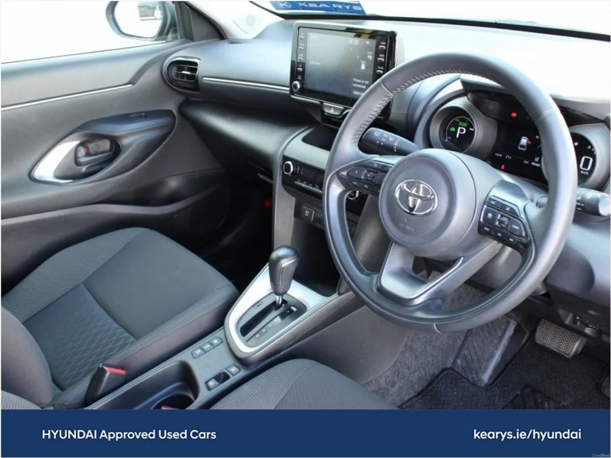 Toyota Yaris Cross YARIS CROSS - HYBRID - FINANCE - Image 6